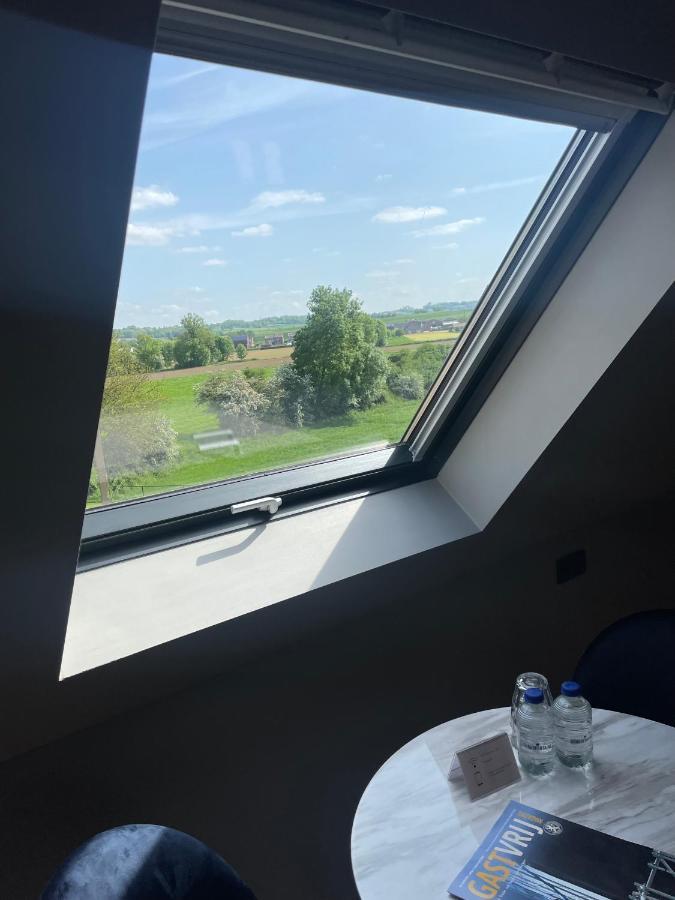 B&B Het Notarishuis - Authentiek Verblijf Nabij Maastricht Voeren Luaran gambar