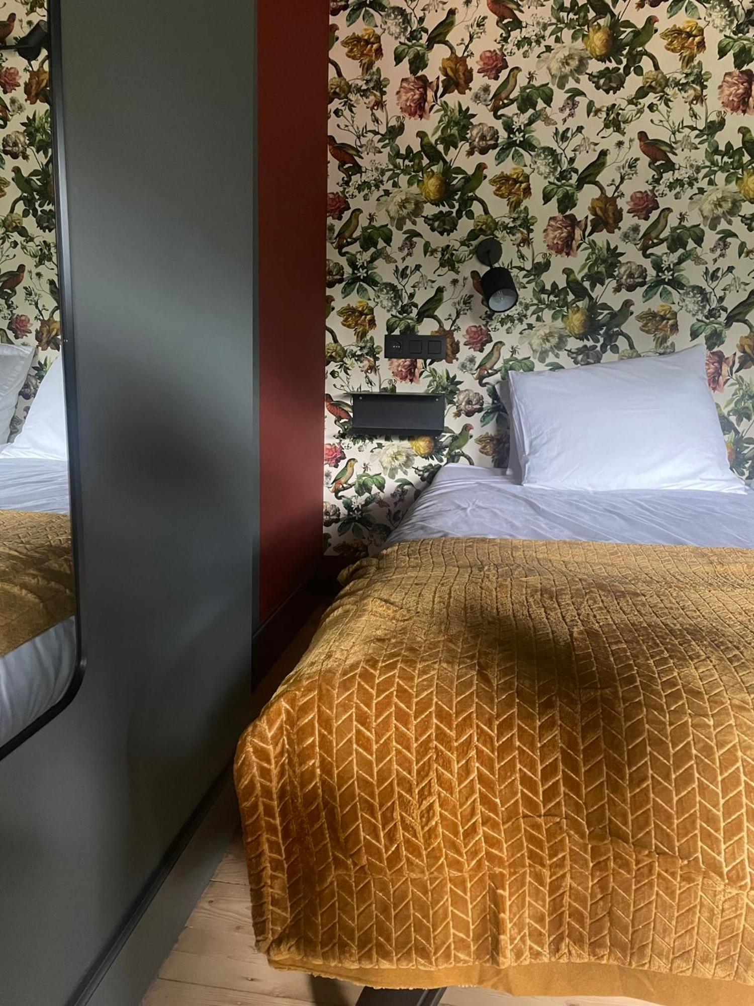 B&B Het Notarishuis - Authentiek Verblijf Nabij Maastricht Voeren Luaran gambar